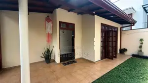 House for Sale – Prime Residential in Thalawathugoda