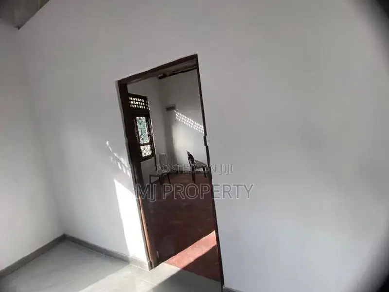 ( Ts-1142) Valuable Brand New Single Storey House Sale in Homagama