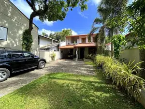 Good Investment - House in Nugegoda Only 500 meters Away 4 Town