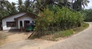 Land with Home Sale Polonnaruwa