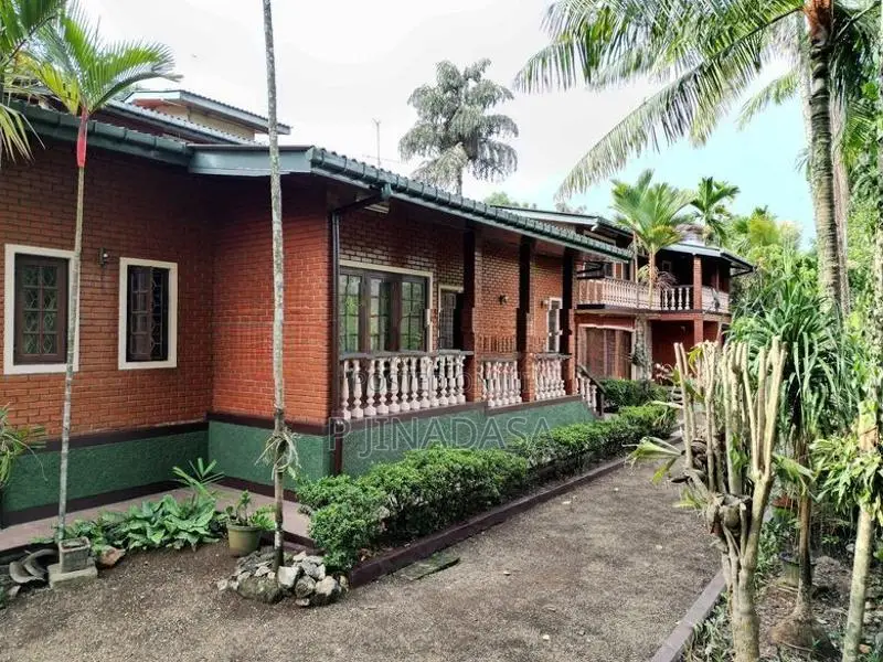 House with Land for Sale Matale