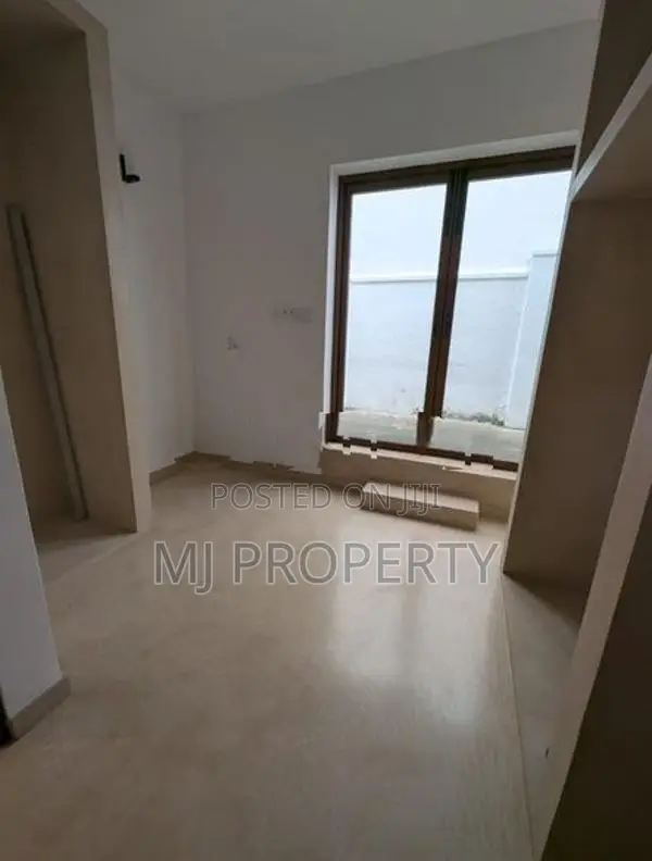( TS-1125) Valuable Single Storey House Rent in Thalawathugoda