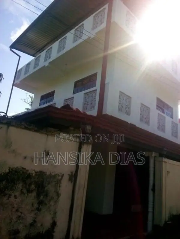 House for Sale in Dompe