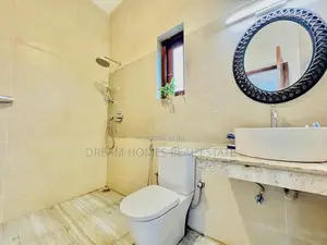 5 Bedroom House Near Thalawathugoda Junction