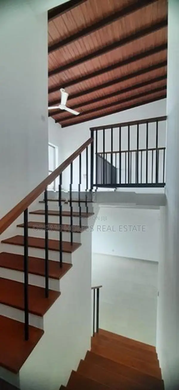 Brand New 3-Bedroom Villa for Sale – Canterbury Golf Villas