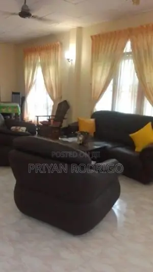 Kandana Hapugoda 03 Bed Room House on 33.2 Perches of Land for Sale