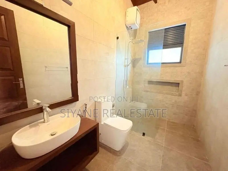 Luxury New House for Sale in Battaramulla - Thalahena