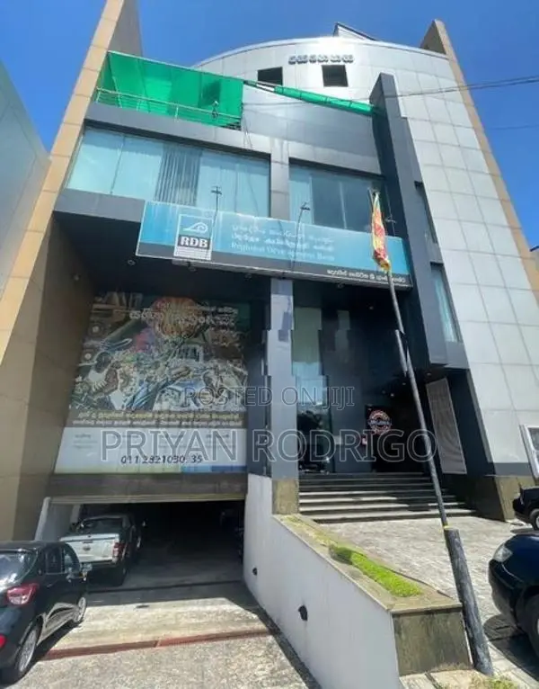 Business Hub with Multiple Private offices on Nawala Road