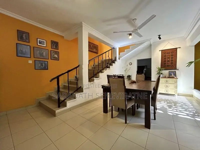 Good Investment - House in Nugegoda Only 500 meters Away 4 Town