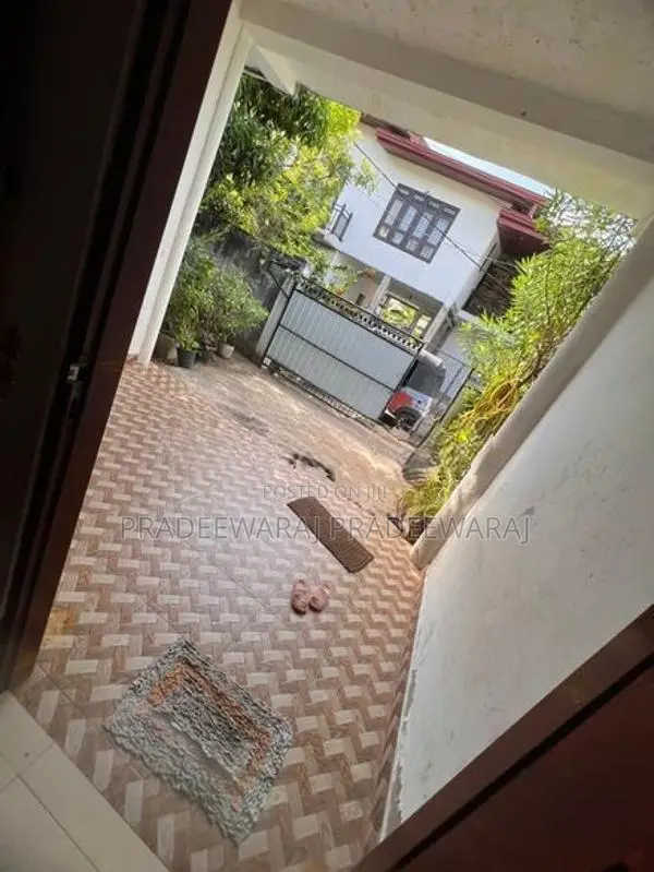 House for Sale in Kerawalapitiya