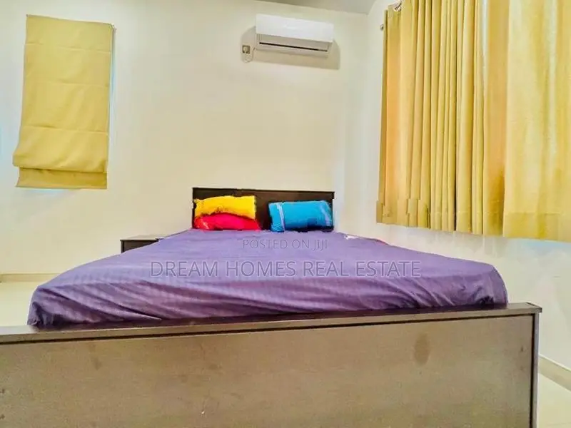 5 Bedroom House Near Thalawathugoda Junction