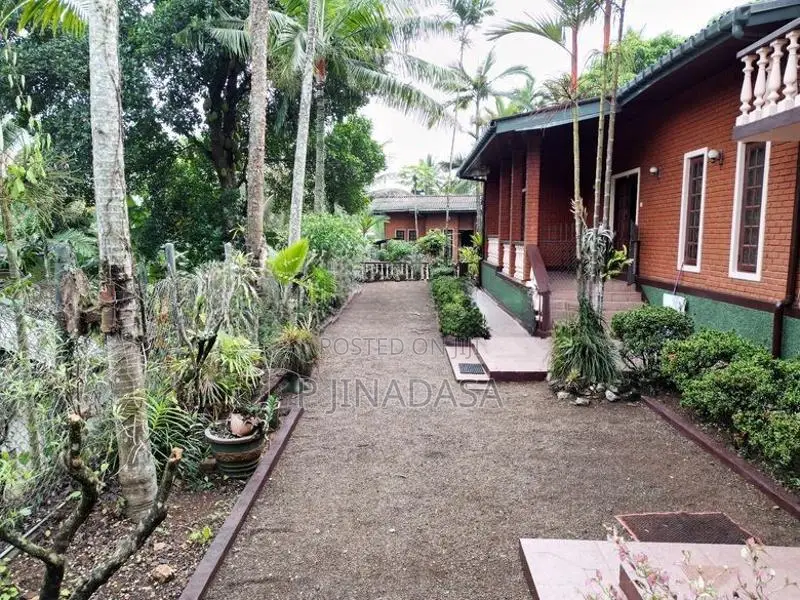 House with Land for Sale Matale