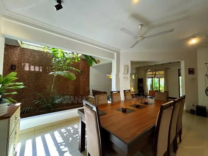 Good Investment - House in Nugegoda Only 500 meters Away 4 Town