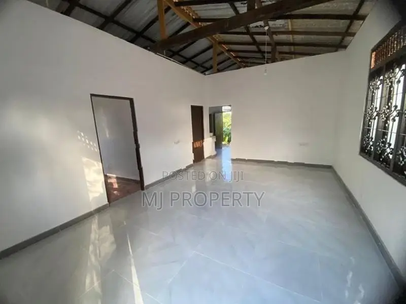 ( Ts-1142) Valuable Brand New Single Storey House Sale in Homagama
