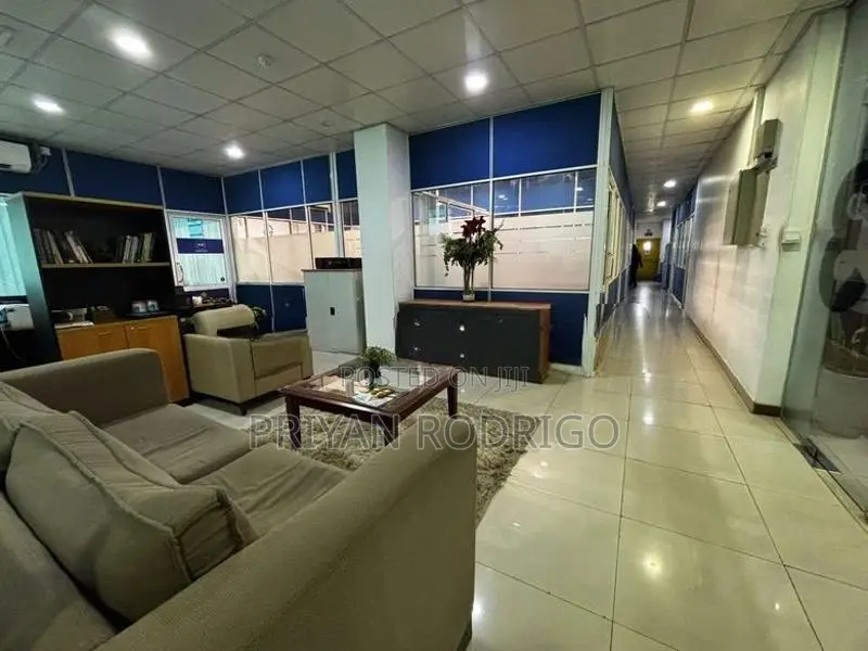 Business Hub with Multiple Private offices on Nawala Road