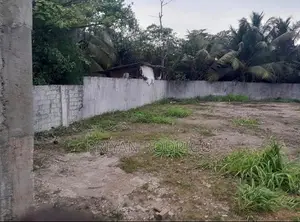 Colombo 14 - Sirimavo Bandaranayake Mawatha 63 Perches of Land for Sal