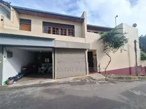Solid House with Land for Sale in Colombo 5