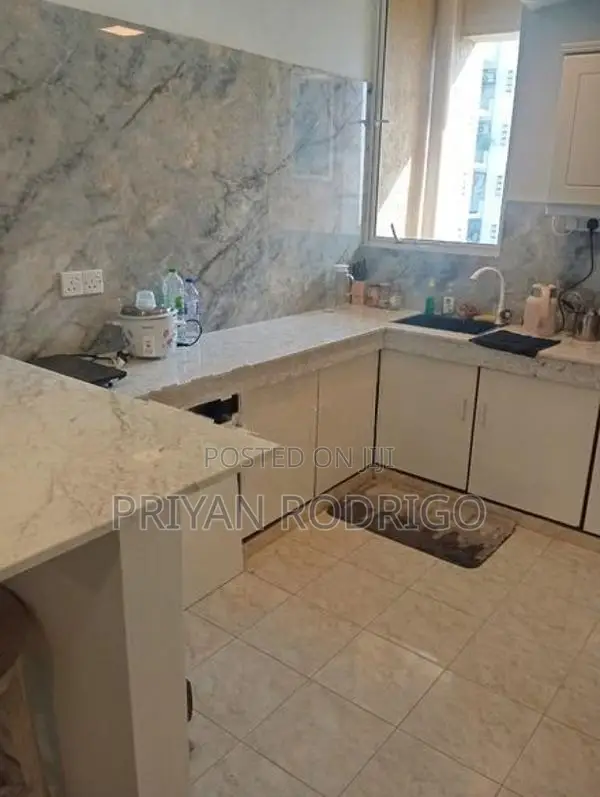 03 Bedroom Fully furnished Luxury Apartment in Bambalapitiya for Rent