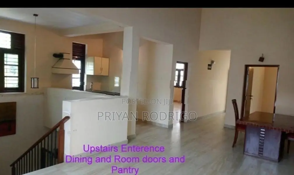 Boralesgamuwa - Abeyratne Mw 05 BR House on 15 Perches of Land for Sal