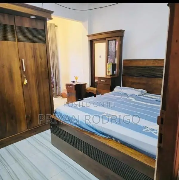 Wattala Hunupitiya - 02 Bedrooms House on 7.63 Perches of Land for Sal