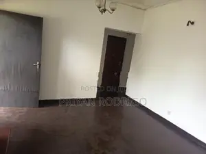 13.3 Perch Valuable Land with a Livable House for Sale in Molpe Moratu