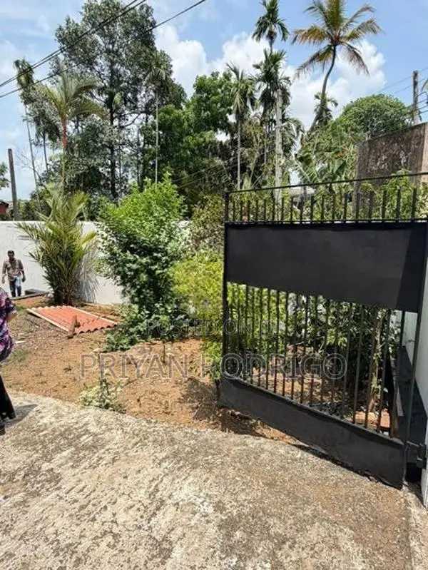 Depanama Pannipitiya 04 Bed Room House on 11.57 Perches of Land for Sa