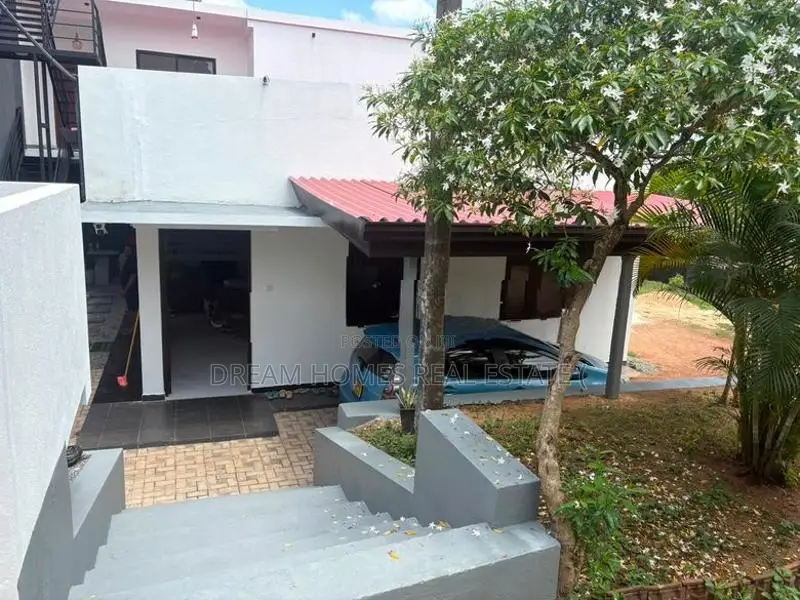 Spacious 3-Bedroom House for Rent – Wickramasinghepura