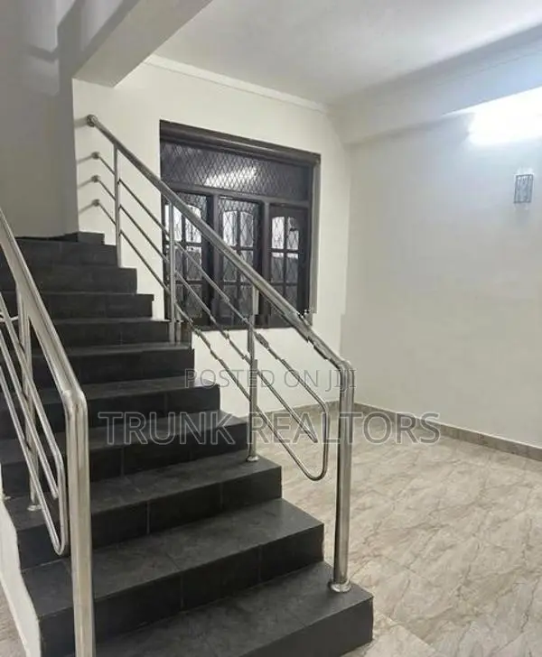 Dehiwala 05BR House For Sale (NK11516)