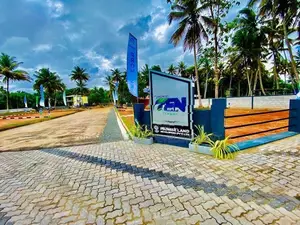 Wadduwa Thalpitiya Galle Road 5m Most Valuable 6&7 p Land for Sale D29