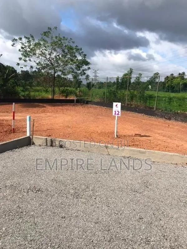 Kandana Luxury Land Plots for Sale Facing Ganemulla Bus Road
