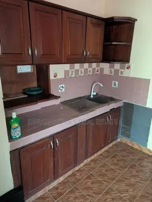 Spacious 6-Bedroom Single-Storey House for Rent – Kalubowila