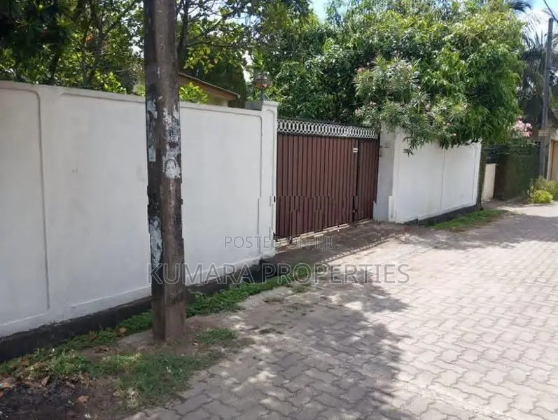 Prime Land for Sale in Katubedda Rahula Mawatha