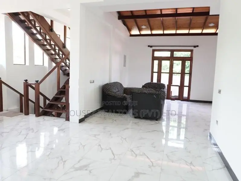 Fully Furnished 6-Bedroom Villa for Rent or Lease in Weligama