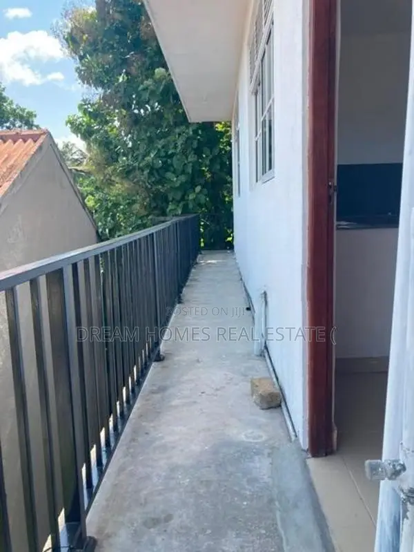 Upstairs Unit for Rent – Malabe
