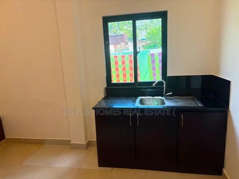 Upstairs Unit for Rent – Malabe