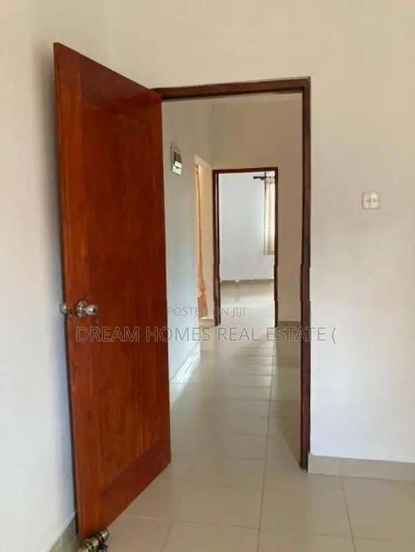 Upstairs Unit for Rent – Malabe