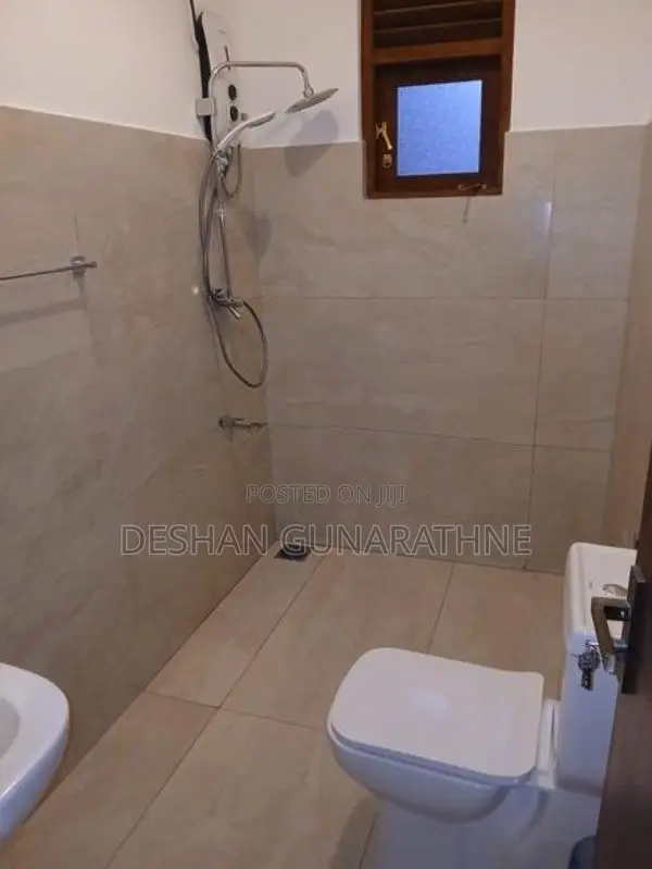 4 Bedroom 2 Story House Sale in Piliyandala