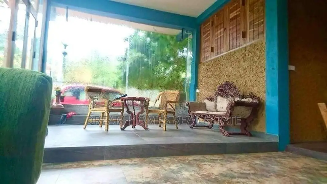 Designed Luxury Home with Rooftop Garden – Battaramulla