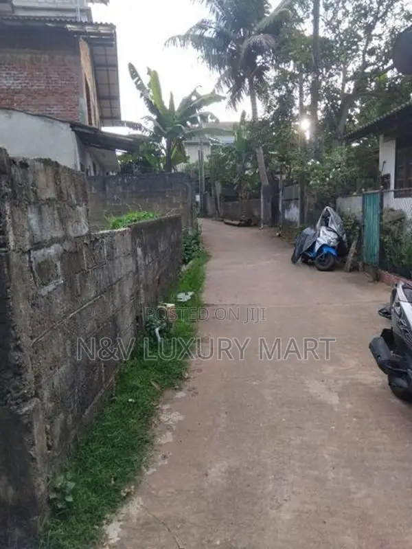 Land for Sale in Kandana