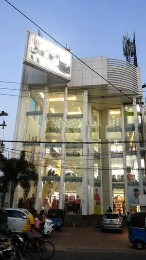 Commercial Building for Sale Ja Ela