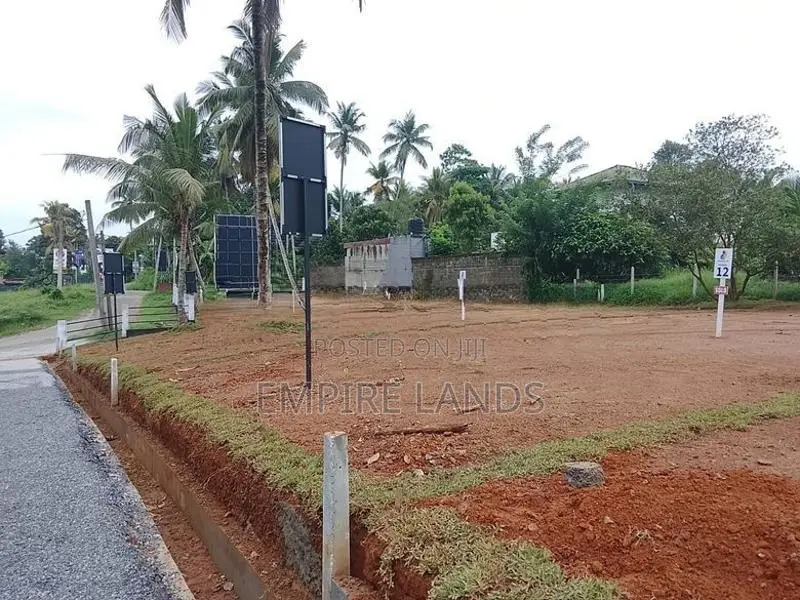 Malabe Thunadahena Junction Land for Sale Super Luxury Plots