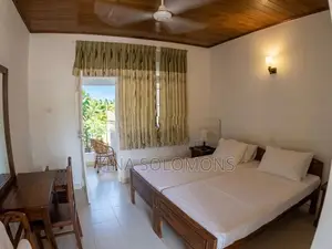 Room for Rent in Villa Hotel Mount Lavinia