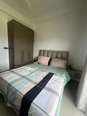 Canterbury Golf 3 Bedrooms Apartment For Rent in Piliyandala - EA954