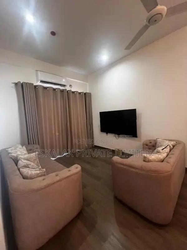 Canterbury Golf 3 Bedrooms Apartment For Rent in Piliyandala - EA954