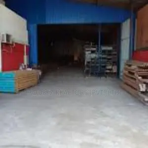 Warehouse with Office Spaces for Sale – Piliyandala / Moratuwa Road