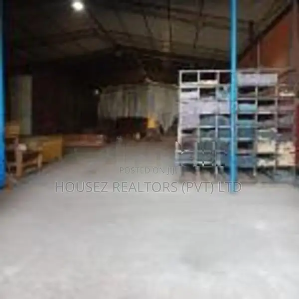 Warehouse with Office Spaces for Sale – Piliyandala / Moratuwa Road