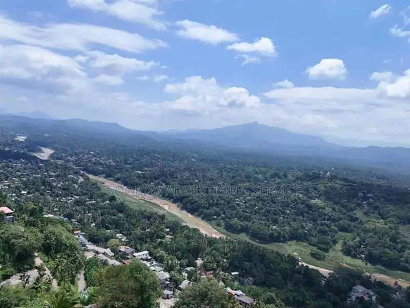 Luxury Villa Land with Mahaweli River Views