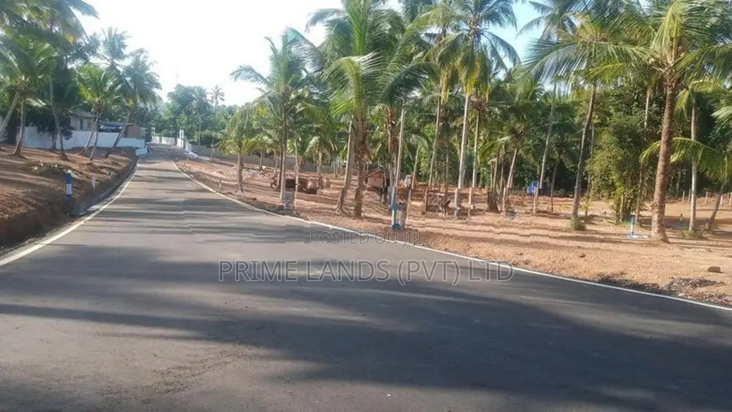 Land for Sale in Kandana