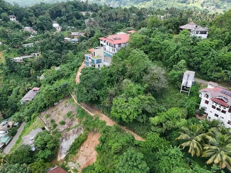 Luxury Villa Land with Mahaweli River Views