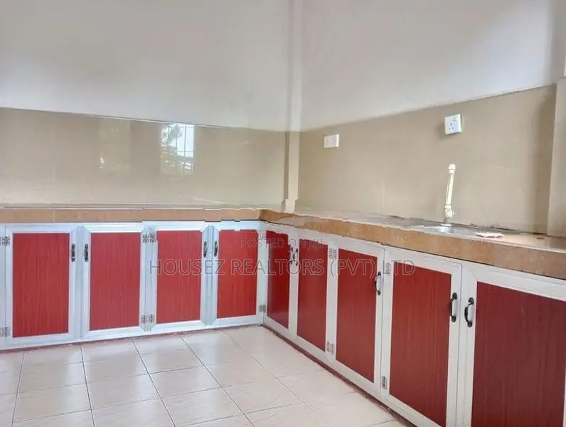 3-Storey Apartment Building for Sale in Karapitiya, Galle
